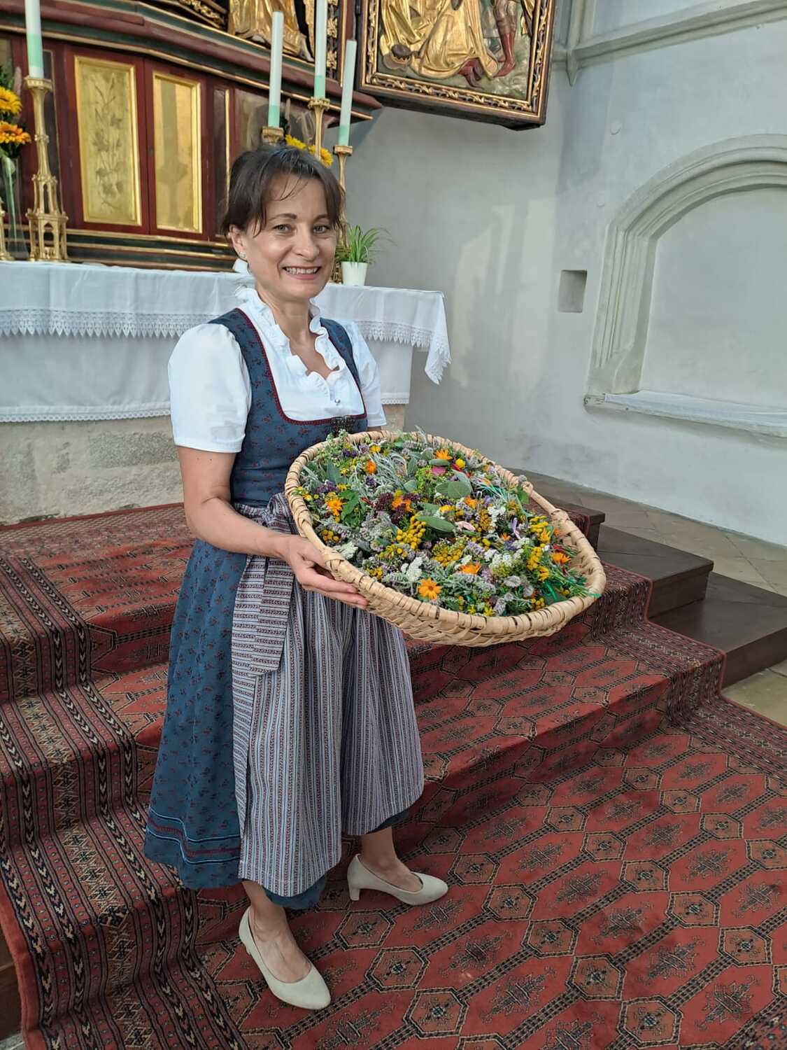 250 Kräuterbüscherl gefertigt un verteilt - DANKE!